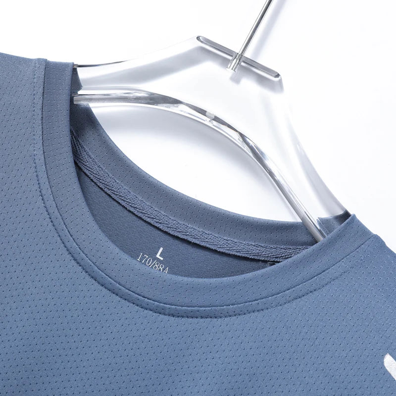 CHRLCK Men's T-Shirt – Performance &amp; Comfort for Running, Hiking and More