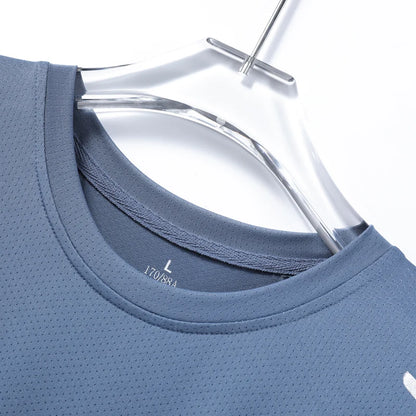 CHRLCK Men's T-Shirt – Performance &amp; Comfort for Running, Hiking and More